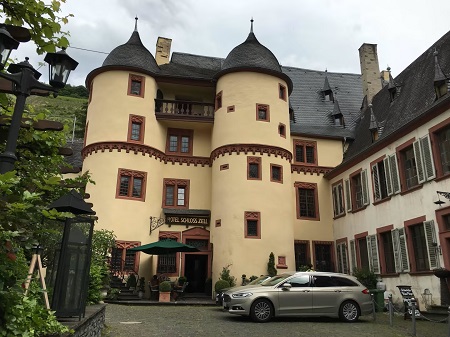 Hotel Restaurant Schloss Zell