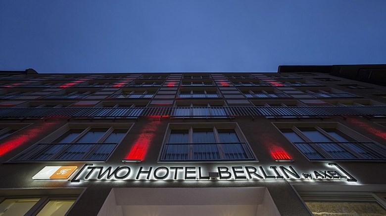 Two Hotel Berlin by Axel